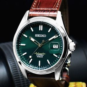Seiko SZSB018 23 Jewel Automatic Mens Watch. Emerald Green LTD. Model Gorgeous